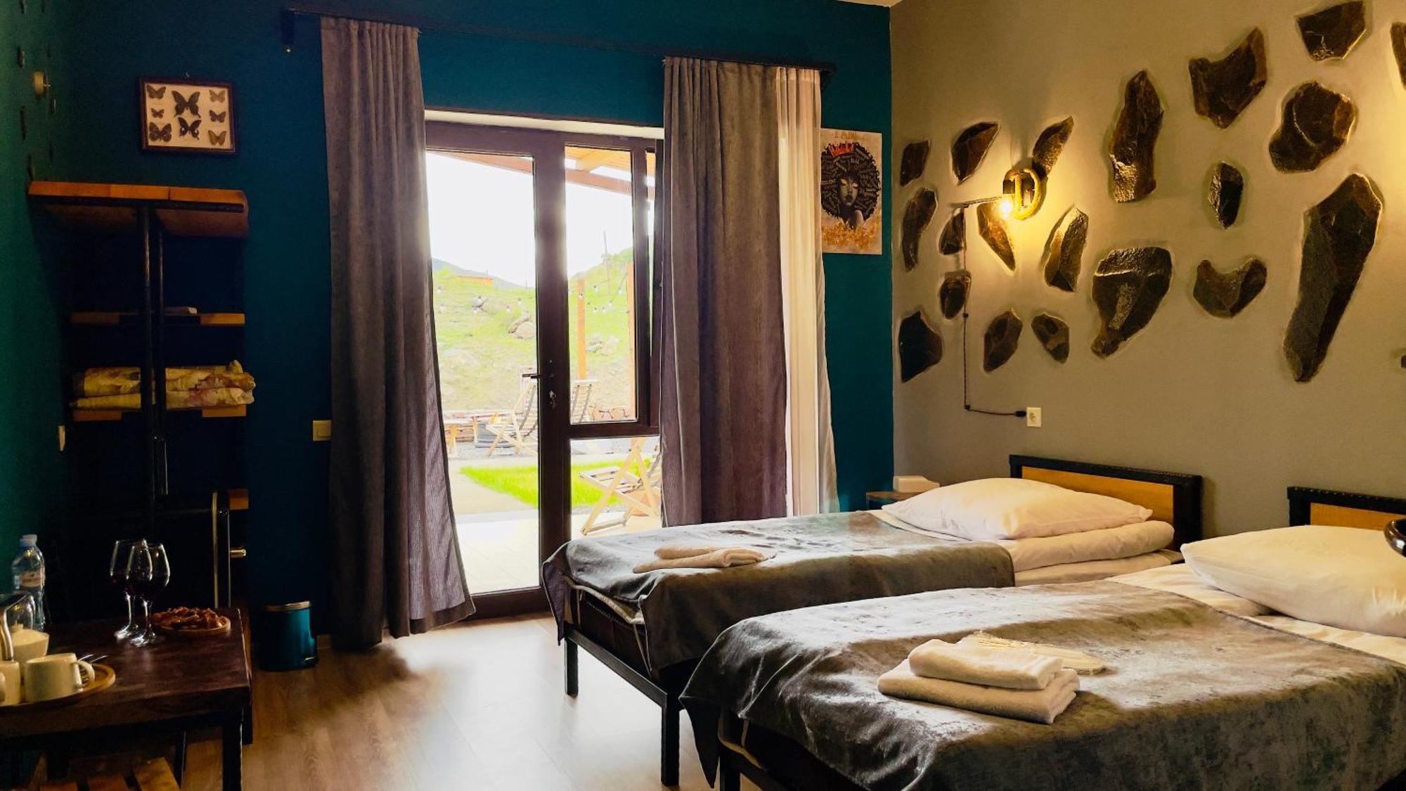 Hotel Hobbiton Near Vardzia Caves T'mogvi Zewnętrze zdjęcie