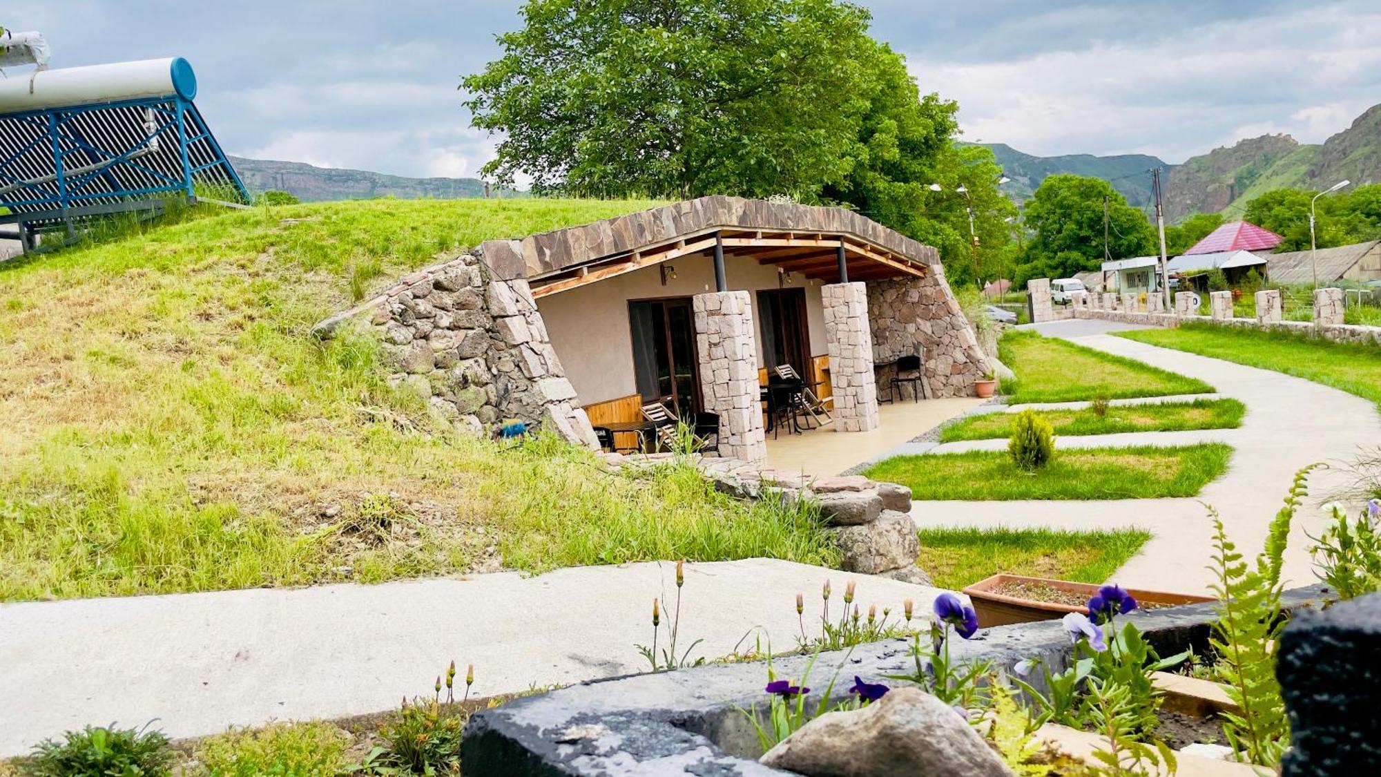 Hotel Hobbiton Near Vardzia Caves T'mogvi Zewnętrze zdjęcie